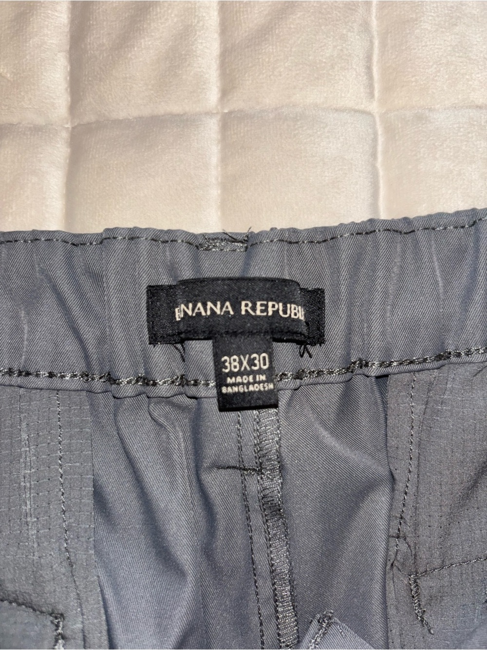 Banana Republic Men’s Gray Flat-Front pants
